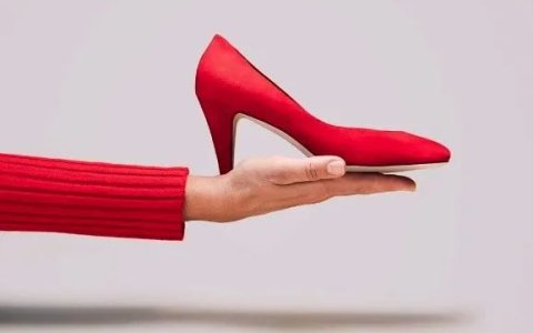 2个月引流上亿女粉！用对素材捞流量真容易啊！