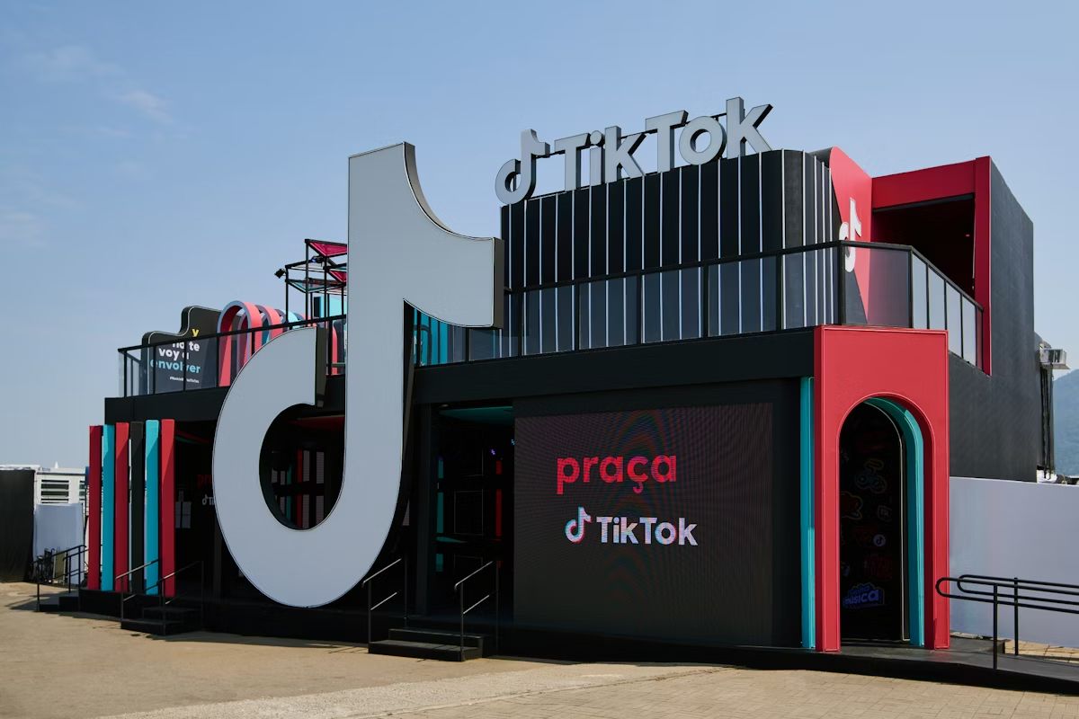 25ecae2ab3abd9c7442745284e8e228f_Rock_in_Rio_TikTok_Square__Prac__a_TikTok_2_auto=format%2Ccompress&fit=max&q=70&w=1200.6331d2dfd4141.png