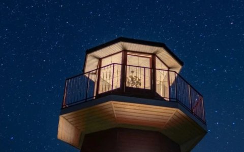 在「搜索 × 流媒体 × 滑动」之间漂移：理解消费者购物决策新范式
