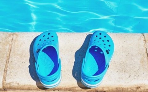TikTok美国站GMV突破5000万美金！「丑鞋」鼻祖Crocs靠社交电商打赢翻身仗｜EchoTik选品