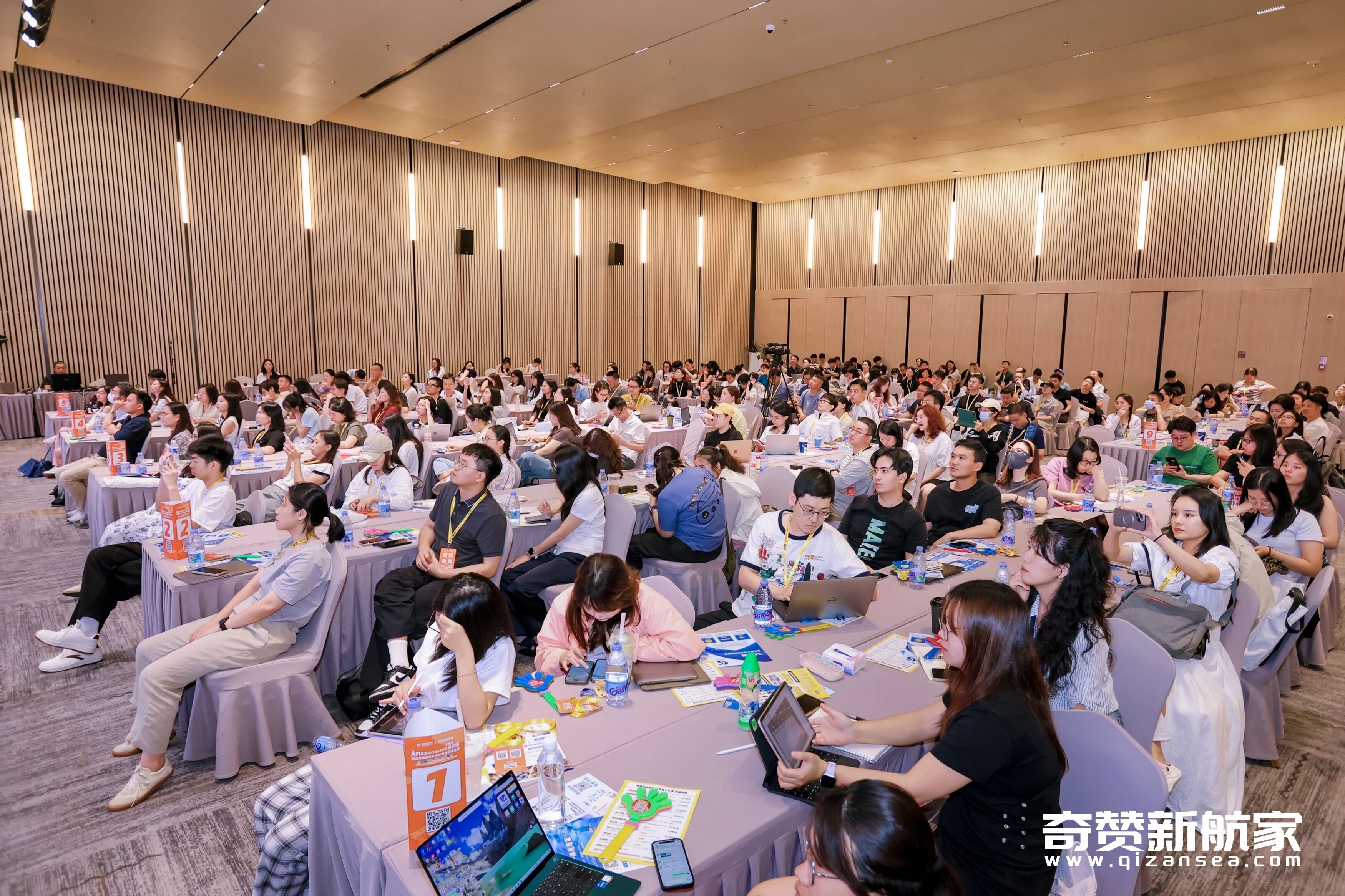 给跨境电商老板的招聘指南:如何写出能吸引顶尖人才的JD?