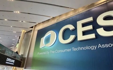 中国机器人军团，“围剿” 欧美玩家！