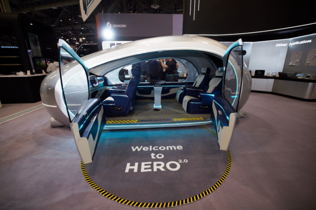解码 CES 2026丨从“卖全球”到“扎根本土”的智能跃迁
