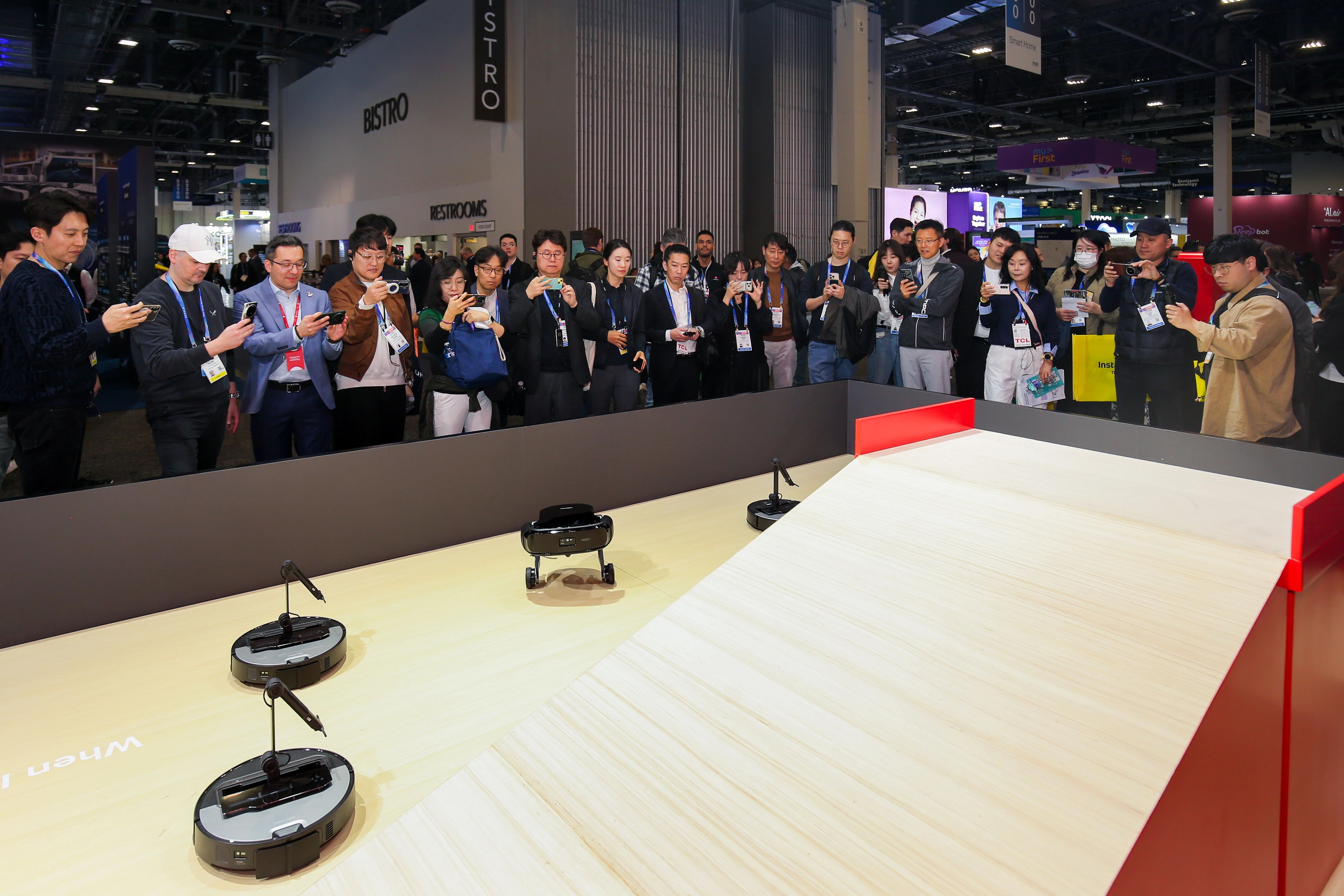 CES2026:追觅、MOVA、石头、科沃斯、云鲸、九号、星迈、魔法原子、星空计划等中国科技军团闪耀全球!