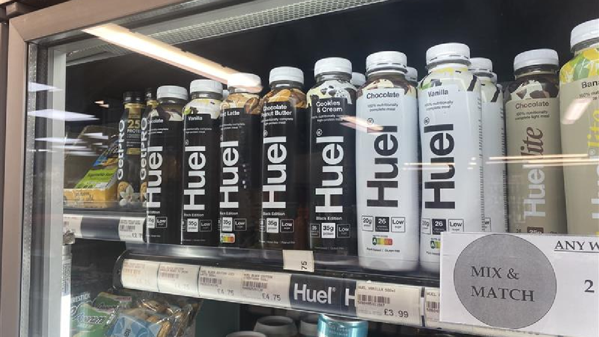 英国代餐品牌 Huel 商业模式拆解：£2.14 亿订阅引擎如何炼成，又为何被达能盯上