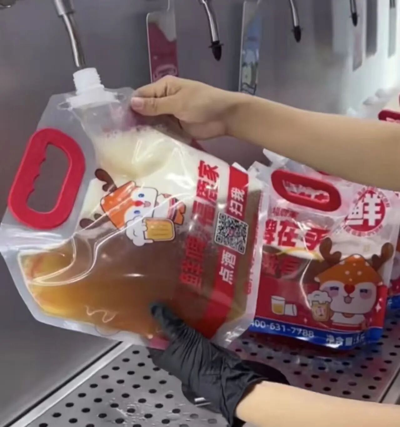 【出海1周报】SHEIN获中国证监会境外上市备案、名创优品米兰投放YOYO自有IP广告、速卖通扩大医疗健康类目招商......