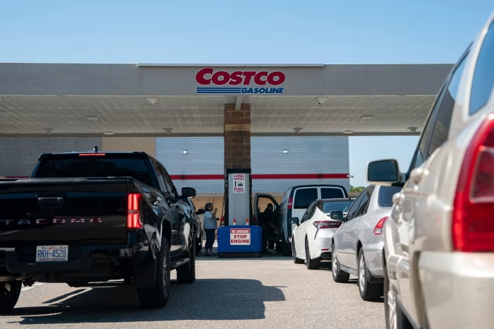 美国人在超市里抢金条:Costco的消费者心智到底有多强